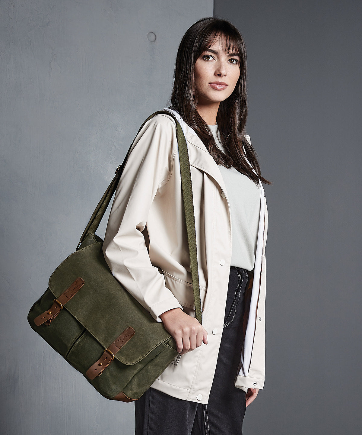 Heritage Waxed Canvas Messenger Bag